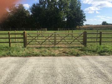 Houten poorten diverse afmetingen beschikbaar voor biedingen