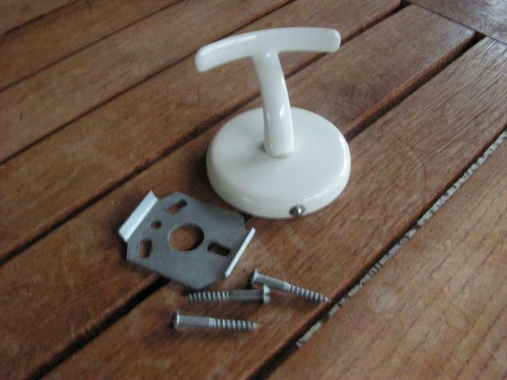 Klein metalen kapstokje Ikea., Huis en Inrichting, Woonaccessoires | Kapstokken, Zo goed als nieuw, Wandhaken, Metaal, Ophalen of Verzenden