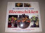 De complete gids voor bloemschikken, Ophalen of Verzenden, Zo goed als nieuw