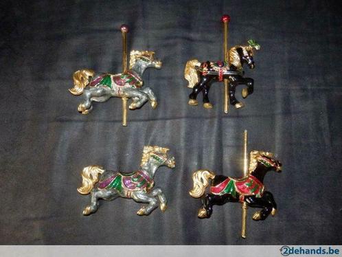 4 carrousel paardjes. Franklin Mint . prachtig!!, Antiquités & Art, Curiosités & Brocante, Enlèvement ou Envoi