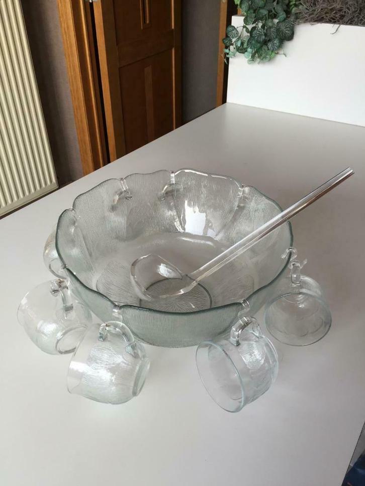 Punchkom/bowl uit glas (Vintage), Huis en Inrichting, Keuken | Servies, Zo goed als nieuw, Overige typen, Overige stijlen, Glas