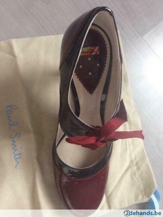 Mooie Bordeaux laklederen pumps Paul Smith in maat 37, Kleding | Dames, Schoenen, Gedragen, Pumps, Overige kleuren, Ophalen of Verzenden