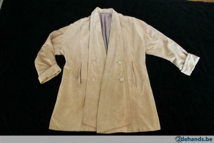 Beige breed-uitlopende daim dames mantel, M:44,, Kleding | Dames, Jassen | Winter, Gedragen, Maat 42/44 (L), Beige, Ophalen of Verzenden