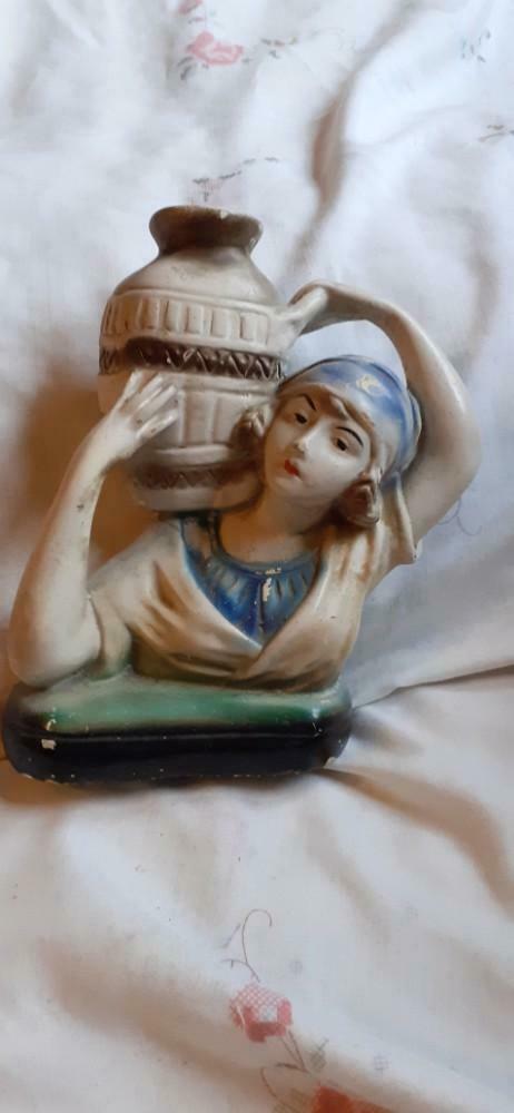 §Statue porteuse  d'eau en platre art deco, Antiquités & Art, Enlèvement ou Envoi