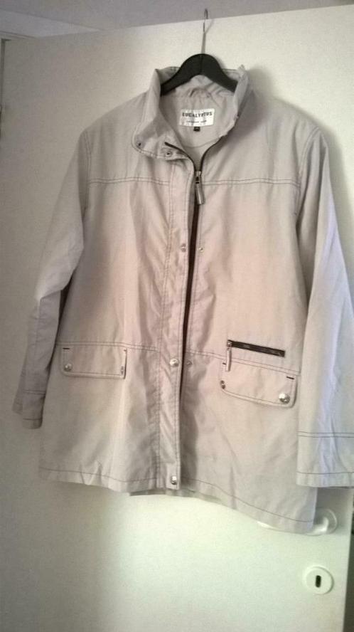 dames jas maat 46, Kleding | Dames, Jassen | Zomer, Gedragen, Maat 46/48 (XL) of groter, Beige, Ophalen of Verzenden