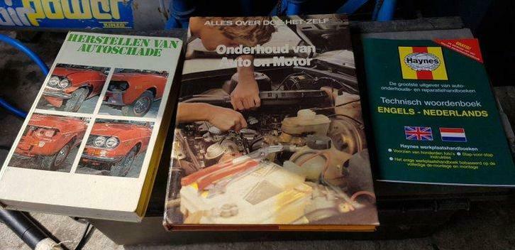 onderhoud van auto en motor en autoschadeherstelling, Livres, Loisirs & Temps libre, Utilisé, Enlèvement