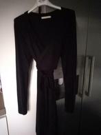 Robe noire de taille moyenne, Taille 38/40 (M), Enlèvement ou Envoi, Fransa, Comme neuf
