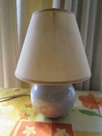 lamp, Huis en Inrichting, Slaapkamer | Nachtkastjes, Ophalen of Verzenden, Gebruikt, Overige materialen, Minder dan 55 cm