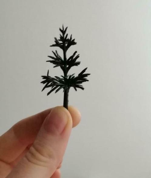 10 kerstbomen schaal maquette sparren kaal modelbouw, Hobby en Vrije tijd, Modelbouw | Overige, Nieuw, Ophalen of Verzenden