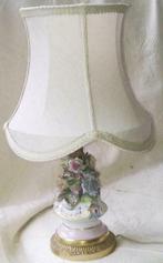 Antiek lamp gedecoreerd + porseleinen bloemen CAPODIMONTE, Ophalen of Verzenden