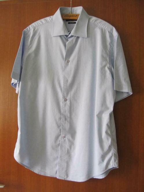 4 chemises manches courtes homme, Vêtements | Hommes, Vêtements Homme Autre, Porté, Enlèvement ou Envoi