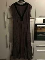 Kleed Mais il est ou le soleil, Envoi, Comme neuf, Brun, Sous le genou