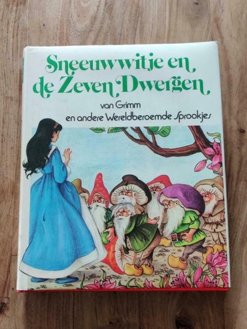 boeken wereldberoemde sprookjes van Grimm - Andersen, Livres, Livres pour enfants | Jeunesse | Moins de 10 ans, Utilisé, Contes (de fées)
