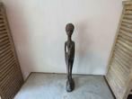 AFrikaans Sculpture stylisée d'une femme Zaïre, Enlèvement ou Envoi