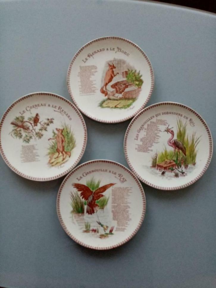 4 Fabel porseleinen borden uit de Georges Dreyfus fontein, Antiek en Kunst, Antiek | Porselein, Ophalen of Verzenden