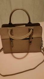 beige handtas, Handtassen en Accessoires, Tassen | Damestassen, Ophalen of Verzenden, Zo goed als nieuw, Beige, Handtas