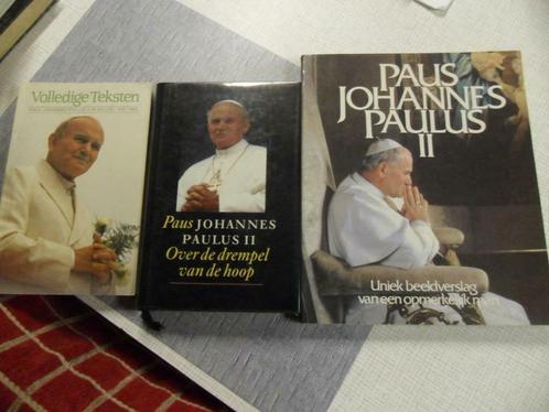 3 boeken paus johannes paulus ll, Boeken, Godsdienst en Theologie, Ophalen of Verzenden