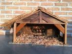 Houten kerststal met rieten dak, Diversen, Kerst, Ophalen, Gebruikt