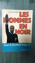 Livre Tout le football belge 4 - les hommes en noir (1974), Livres, Utilisé
