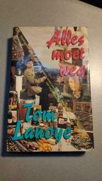 Alles moet weg Tom Lanoye, Boeken, Romans, Ophalen of Verzenden, Gelezen, België