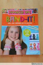 Knutselboek: loombands, Enlèvement, Utilisé