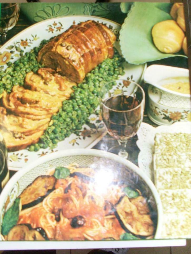 Kookboeken aan 2 euro/stuk, Boeken, Kookboeken, Zo goed als nieuw, Voorgerechten en Soepen, Hoofdgerechten, Taart, Gebak en Desserts