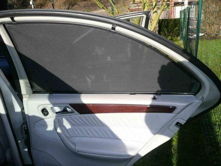 store vitre AR Droite Mercedes  CDI 200 -220 -type W203, Autos : Pièces & Accessoires, Vitres & Accessoires, Mercedes-Benz, Utilisé