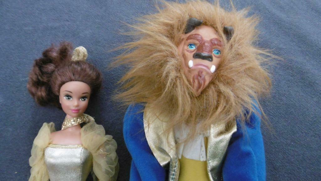 Middeleeuws Blijven Ik heb een Engelse les ② Disney: Belle en het beest (barbiepop) — Speelgoed | Poppen — 2dehands