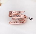 Rose Gold Plated Crystal Finger Rings Alloy Europe, Bijoux, Sacs & Beauté, Bagues, Rose, Enlèvement, Neuf