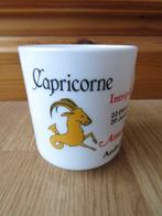 superbe mug tasse en arcopal motifs Capricorne, Maison & Meubles, Tasse(s) et/ou soucoupe(s), Enlèvement ou Envoi, Neuf