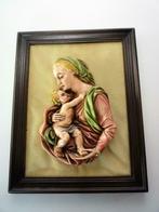 Cadre : statue de la Vierge Marie à l'enfant, Enlèvement ou Envoi