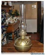 lampe a petrole cuivre reservoir boule, Antiquités & Art, Enlèvement ou Envoi