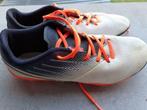 Kipsta voetbalschoenen (maat 34), Ophalen of Verzenden, Gebruikt