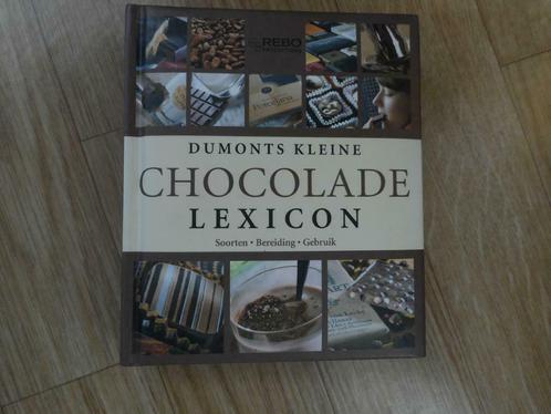 DUMONTS CHOCOLADE LEXICON, Boeken, Kookboeken, Nieuw, Taart, Gebak en Desserts, Ophalen of Verzenden