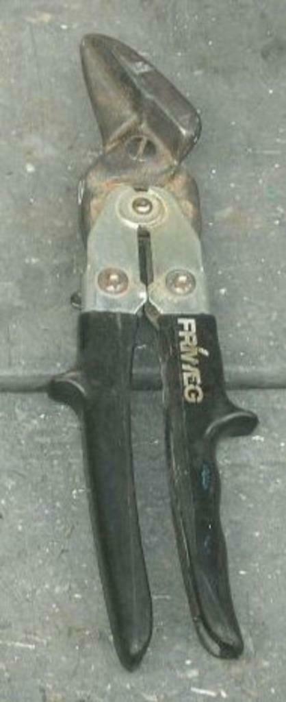 Scharen voor metaalplaten, Enlèvement ou Envoi, Utilisé