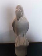 Stenen papegaai, Antiek en Kunst, Ophalen of Verzenden