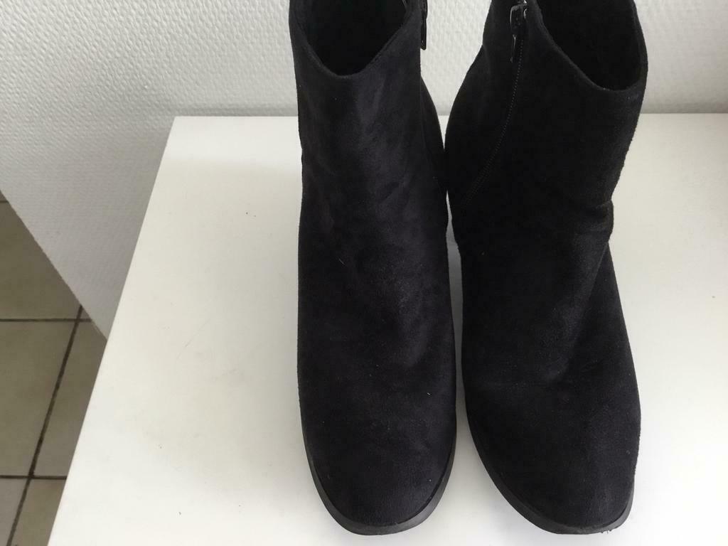 Zwarte laarsjes, Ophalen of Verzenden, Zo goed als nieuw