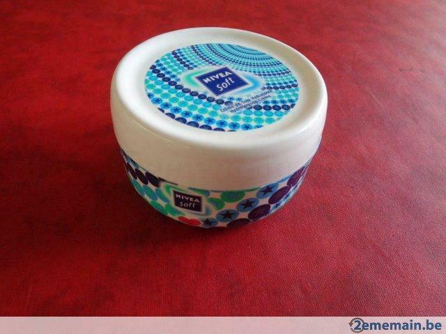 Collection. Boîte "NIVEA" Soft.  Vide., Verzamelen, Parfumverzamelingen, Gebruikt, Ophalen of Verzenden