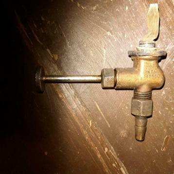 Robinet d'essence de pièces de moteur Oldtimer, Envoi, Utilisé