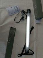 Terrasverlichting: waterbestendige LED lamp met powerbank, Kunststof, Ophalen of Verzenden, Zo goed als nieuw, Hanglamp