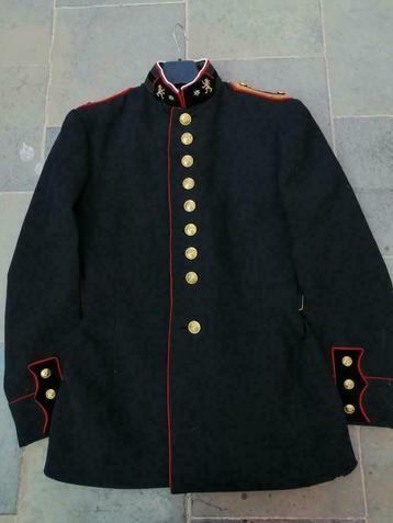 BELGIQUE - ABL - UNIFORME GALA ECOLE MILITAIRE - ERM KMS, Collections, Enlèvement ou Envoi, Armée de terre, Vêtements ou Chaussures