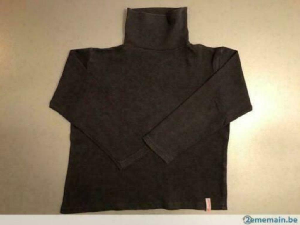Sous-pull noir - Taille 122, Garçon ou Fille, Sans marque, Enlèvement ou Envoi, Pull ou Veste