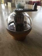 Muskaatnoot molen in hout van het merk Peugeot, Ophalen, Zo goed als nieuw