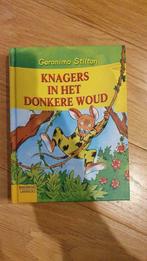 Geronimo stilton knagers in het donkere woud, Ophalen of Verzenden, Zo goed als nieuw