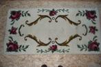 WollenSmyrna tapijt gebroken wit met rode bloemen, 50 tot 100 cm, 100 tot 150 cm, Gebruikt, Rechthoekig