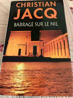livre de Christian Jacq : Barrage sur le Nil au format 23/14, Gelezen, Christian Jacq, Ophalen of Verzenden