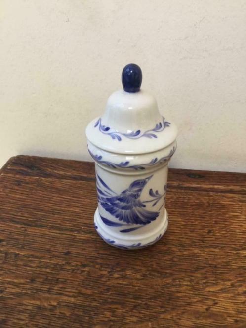 Jolie petite bonbonnière en porcelaine de Limoges, Antiquités & Art, Antiquités | Accessoires de maison, Enlèvement ou Envoi
