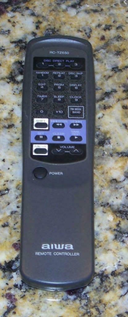 Afstandsbediening Aiwa RC-TZ650, Audio, Tv en Foto, Cd-spelers, Zo goed als nieuw, Overige merken, Draagbaar, Met radio, Ophalen of Verzenden
