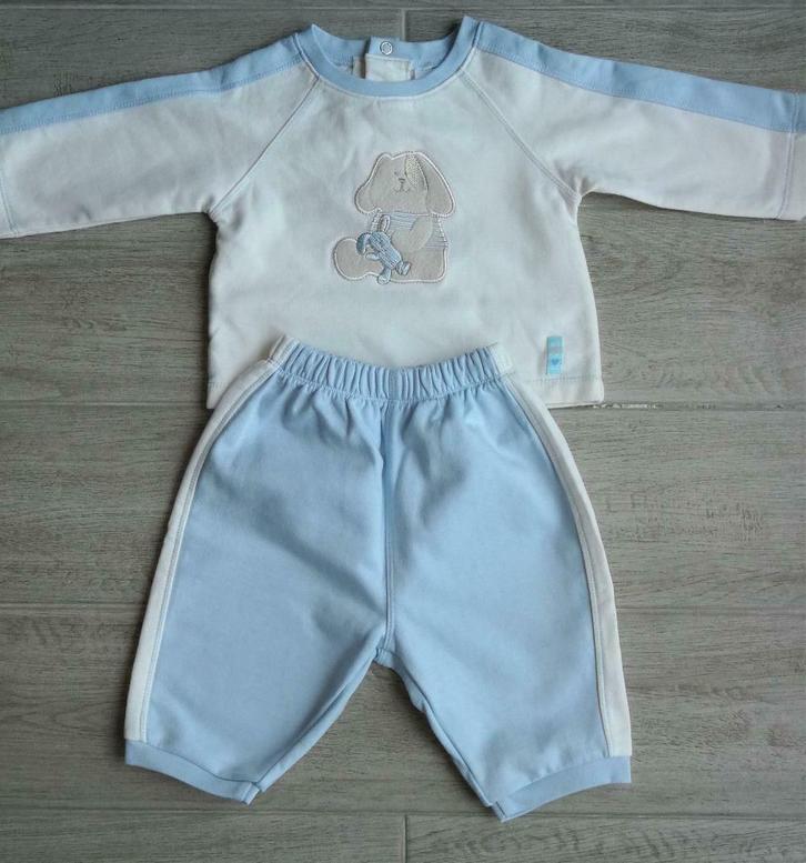 Joli pantalon / pull chaud en flanelle - C&A - taille 68., Enfants & Bébés, Vêtements de bébé | Taille 68, Comme neuf, Garçon