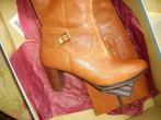 cognac hoge laarzen softwaves 39,5, Kleding | Dames, Schoenen, Hoge laarzen, Overige kleuren, Nieuw, Ophalen of Verzenden